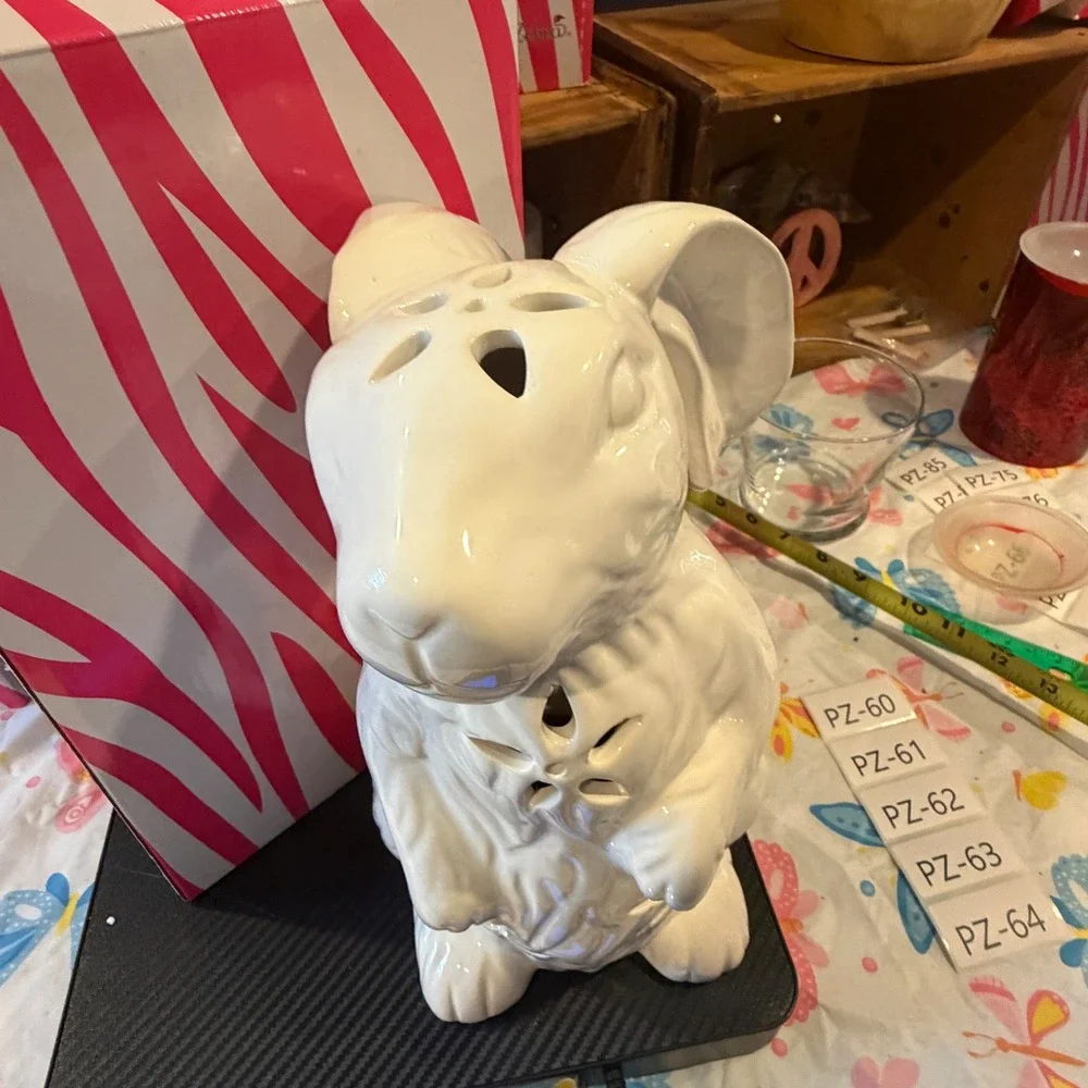 Pink Zebra White Ceramic Standing Bunny Rabbit Simmer Pot Wax Warmer Base 10